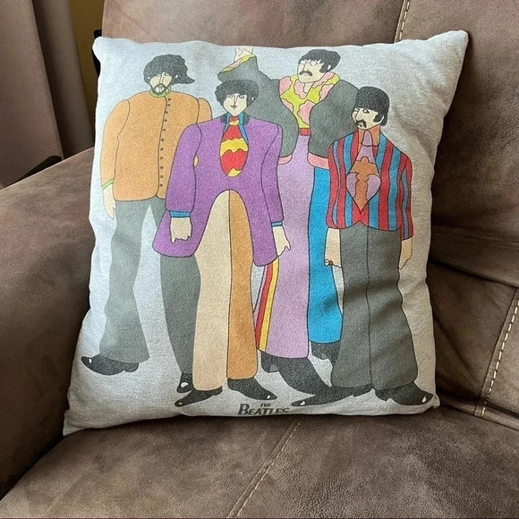 Handmade The Beatles Yellow Submarine Cartoon Grey Jersey Throw Pillow - Picture 8 of 10